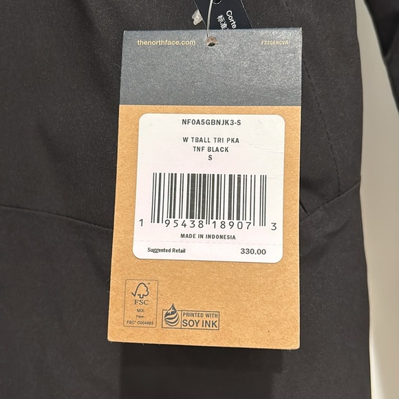 NWT Northface Women’s Tball Tri Parka - Picture 2 of 4